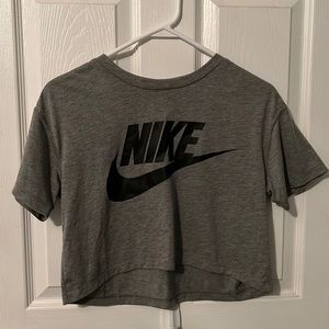 Women’s Nike Top